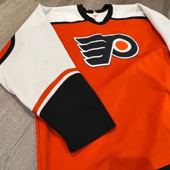 VTG Vintage 80’s Philadelphia Flyers NHL Maska Ultrafil Sz M Embroidered Jersey - Picture 5 of 10